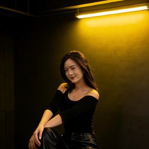 苦红尘