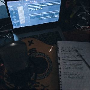 Guitarras (Acoustic Version)