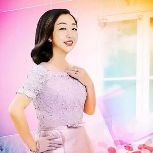 明月不解痴人愁