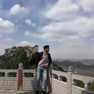 剥落的朱漆里的你我