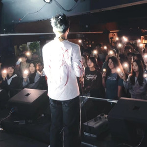 麻烦你拍个照片