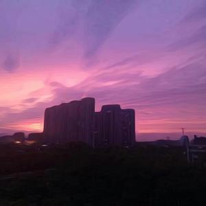 看见你，感觉夏天还没走