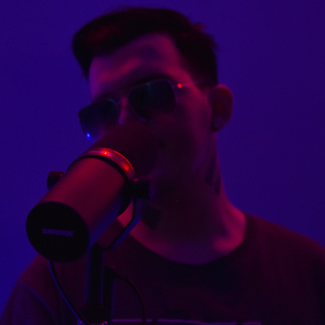 En susta enää kuullut (feat. Nea)