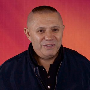 Sunt indragostit de tine