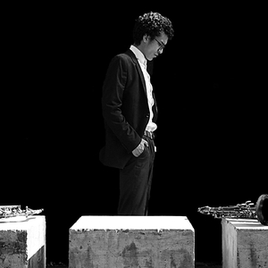 Solo (feat. Esteban González)