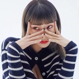 비가 오는 날엔（下雨的日子） (2021)