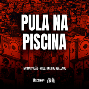 PULA NA PISCINA