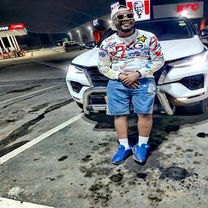 Vadzimu (feat. Mark Geezo) (Radio Edit)