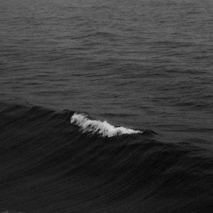 我们都是被困在箱子里的人.