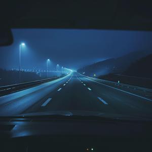 深夜の空気を走る