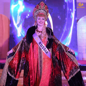 Женщина нарасхват