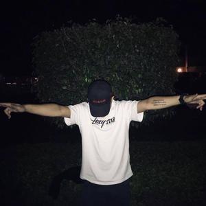 难及给最爱在耳边