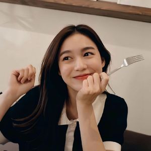 แอบบอกรัก (偷偷说爱你)