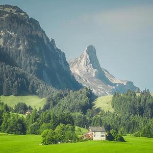 南方以南（翻自 高巾立）