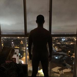 Canción que grabé con mi celular y con la cual agarré mi primer groopie, BENZ