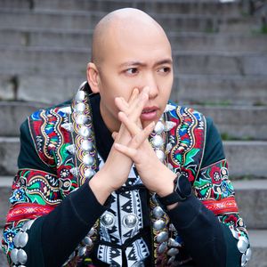 自由换伤口（伴奏）