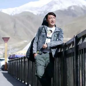 阿卓白玛更松圣洁的心房