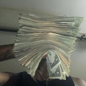 Paper Chase (feat. 2lucky & Katana)