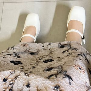 荣赐，闪耀出道