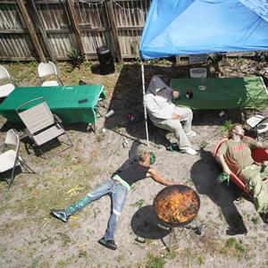 DEAD NIIGGAS (feat. Nyghtmare)