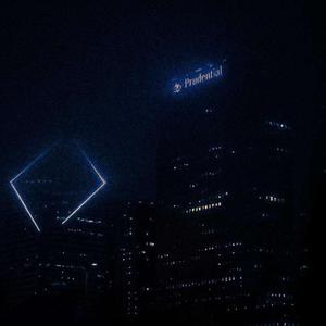 Alone (feat. xtuhsci)