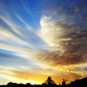 旅行 - 施晗曲 何健锋词