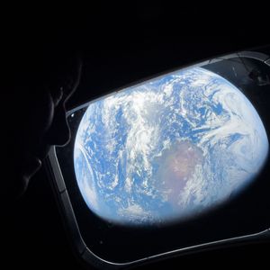 救赎 (对这世界都充满厌恶)