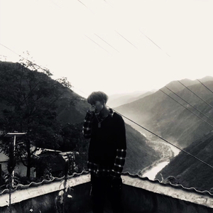 星光指引跨越时空，爱在海洋两端静静守候_1