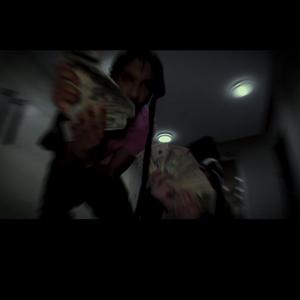 Moon Rox (feat. Xander Tourè)