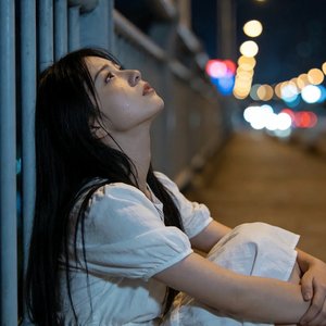 婚字藏昏
