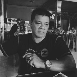 Ayah Yang Telah Menua