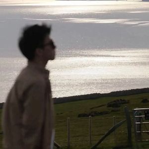 玻璃罐封存的蝉鸣标本