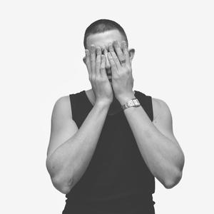 UN VERANO TRISTE (Intro) (feat. Ivan Armesto)