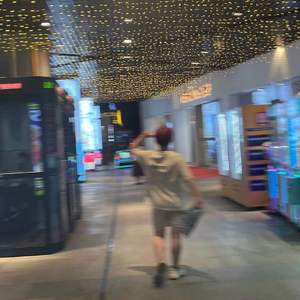 不带电(Prod.by Ljx Ghost)