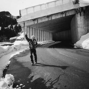 何も感じねえ (feat. SOLI2DE)