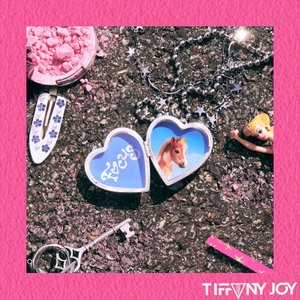 FOCUS (TIFFVNYJOY REMIX) - Hearts2Hearts