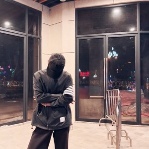 Wess Umbrella-Umbrella (最火BGM)（YAOLIRUI remix）