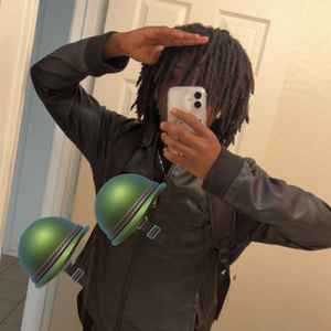 soldiers