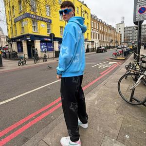 Rizz Stepper (feat. F_ckJoshSmith, KianaKumani & SydTheBabee)