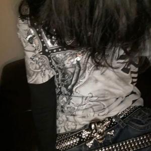 am i crazy??? (feat. dollreallll, cl4ireB3ar & NXTY)