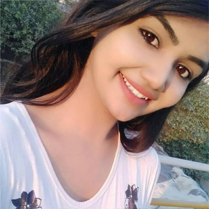 জানিনা সে হৃদয়ে কখন এসেছে