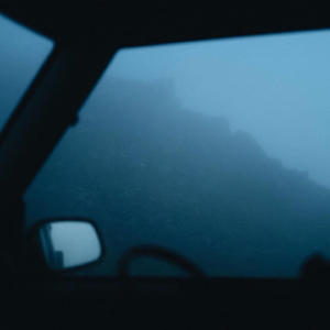 我甚至一秒也没有拥有你，却好像失去了你一万次