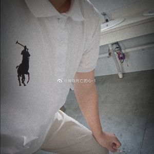 那个男孩