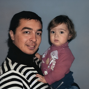 Поцелуями тает