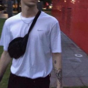 外婆桥（吉他：王巨星）