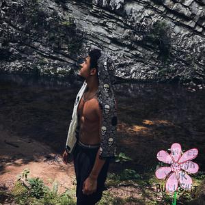 LIVIN GOOD (feat. flyjay)