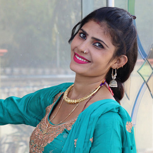 Waada Pe Chora Mai Aagi