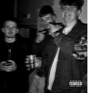 SKYDiVERS (feat. CLBRKS)