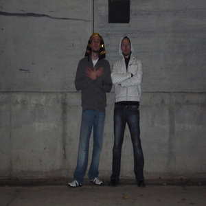 Alien Invasion (feat. The Pharaoh)