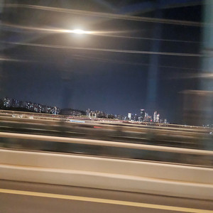 최악의 날도 당신을 보면 또 다시 미소